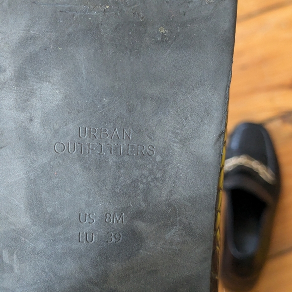 Chunky heeled loafers (US8, EU39) - Picture 3 of 3